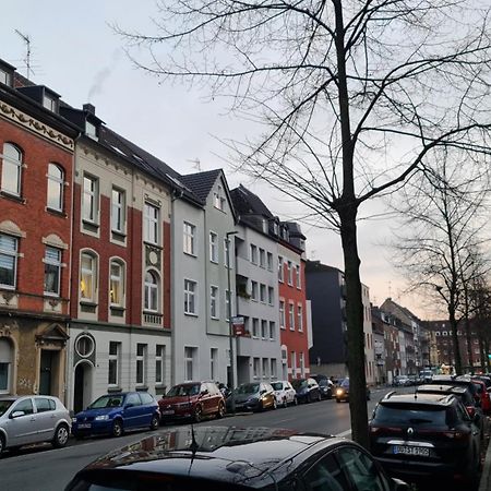 Elena Flat Sonnenblumen Duisburg Zentrum Kültér fotó