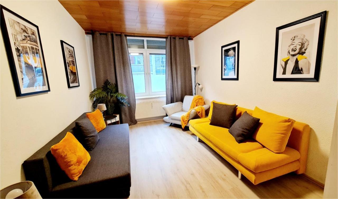 Elena Flat Sonnenblumen Duisburg Zentrum Kültér fotó